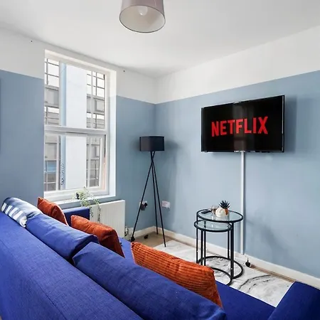 Apartman Stylish Sleek Abode - Sleeps 6